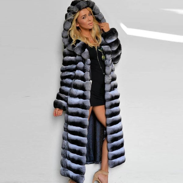 CRAZY IN LOVE WITH CHINCHILLA FUR COATS 